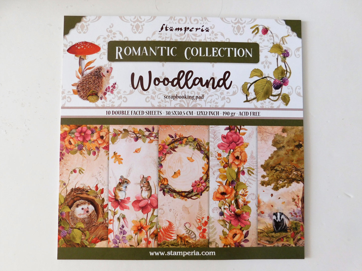 Stamperia Scrapbook Paper Pad "woodland"