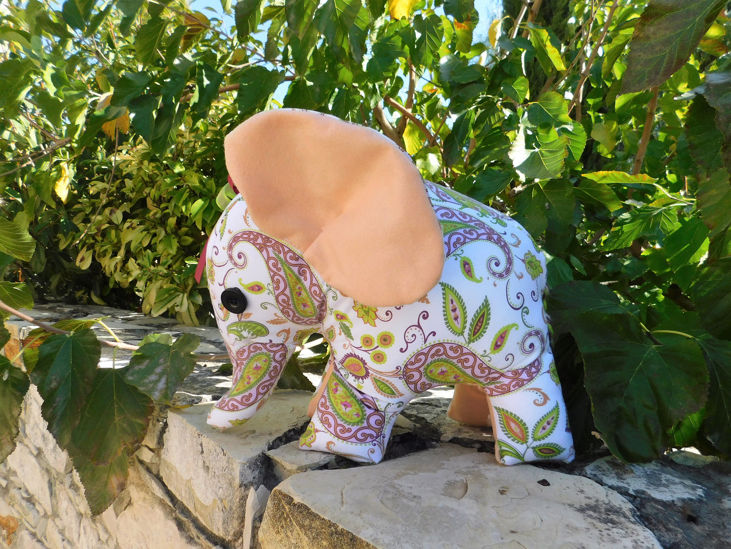 The patterned fabric Elephant