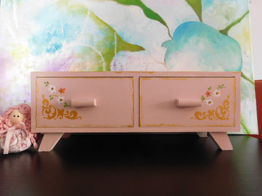 small wooden drawer using chalk paint and stencil