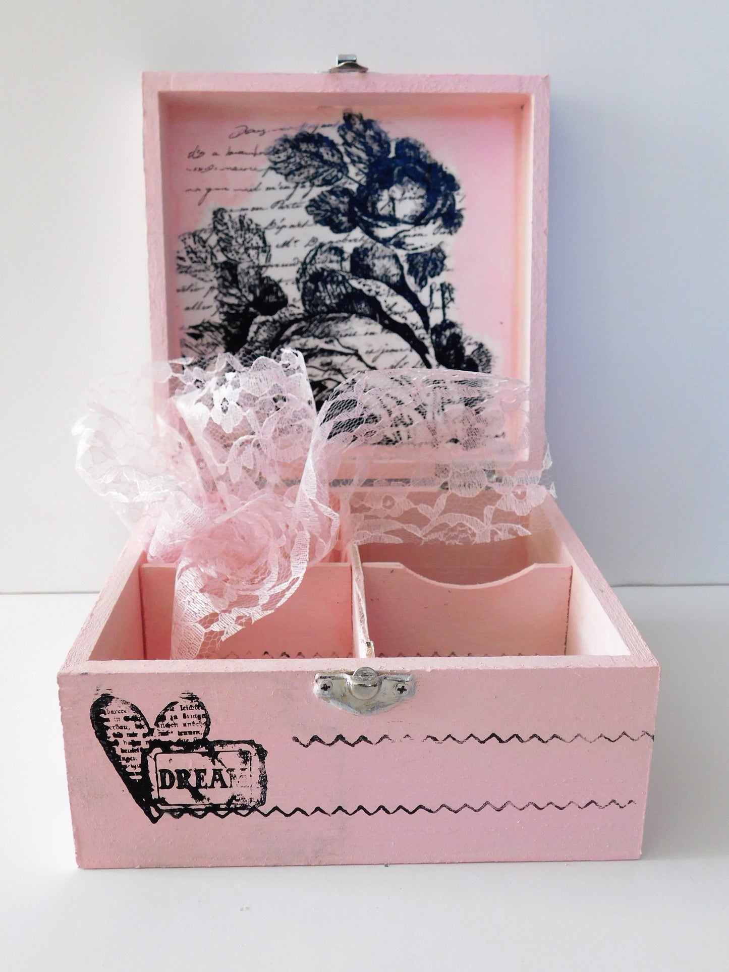 pink gift box ideas