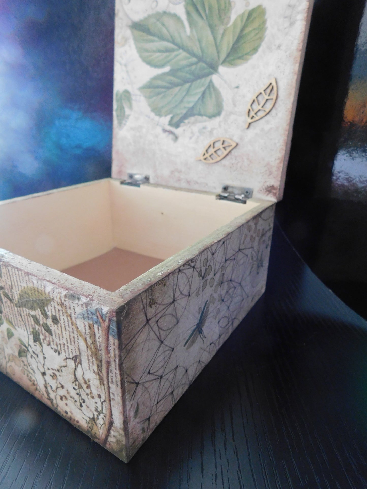 The Mosaic Forest Gift Box